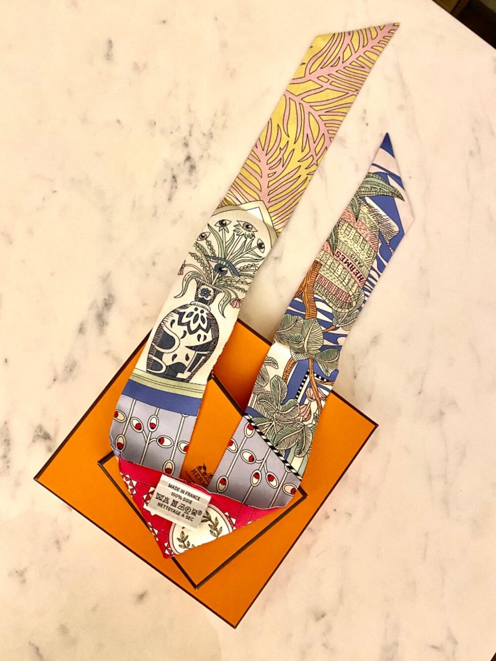 Hermès⎼Blue & Red Owl Silk Twilly Scarf - Picture 6 of 6